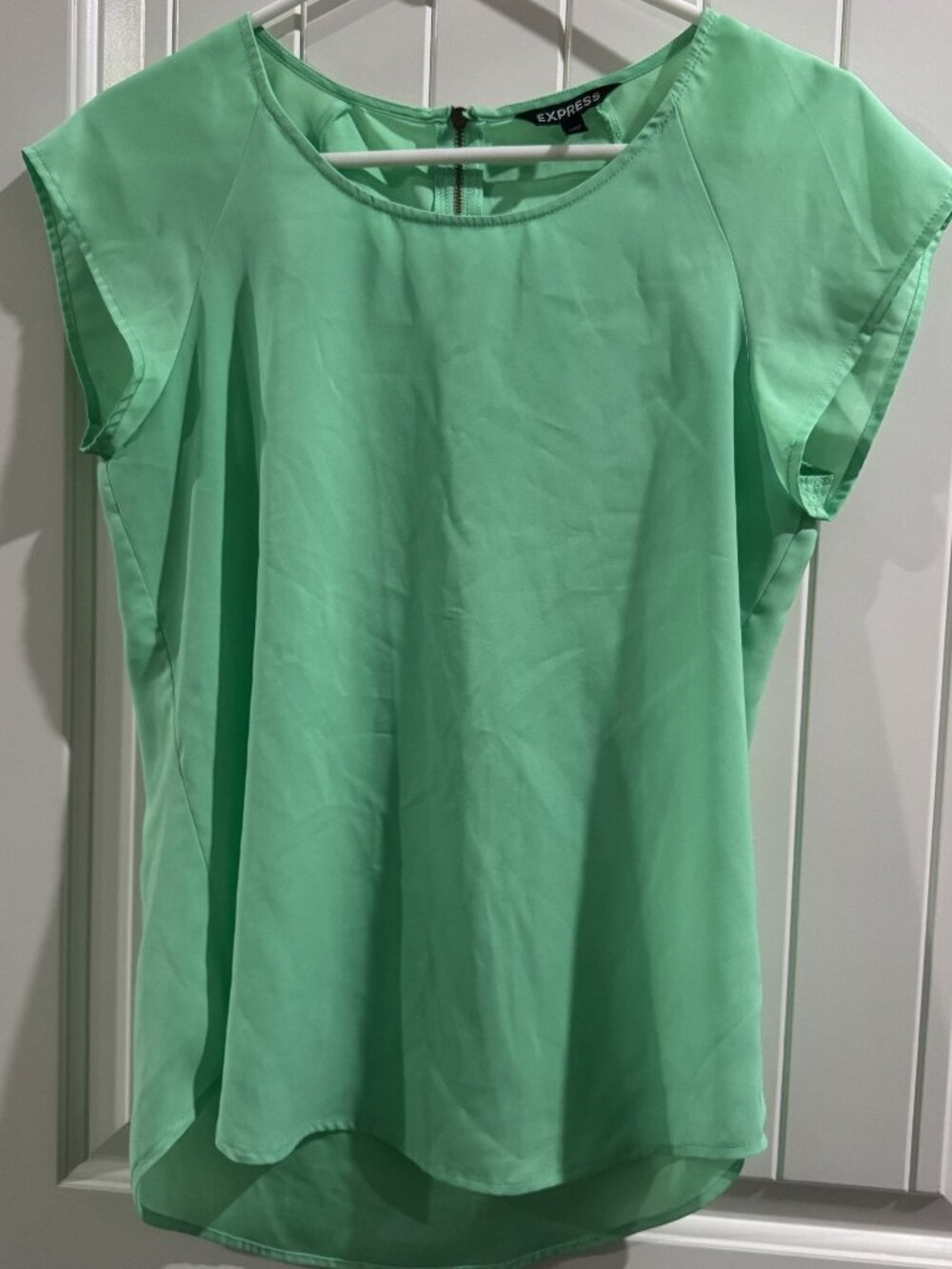 Express Women’s Mint Green Blouse Size Small S